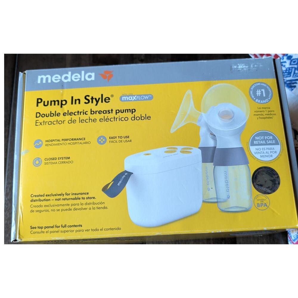 Medela Double Electric Breast Pump Max-Flow NEW Open Box Complete Set #101041360